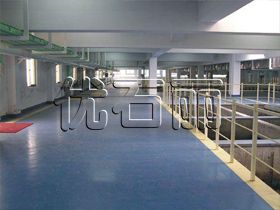 江门与茂名地坪漆应用 化工厂防滑地面建筑材料解析